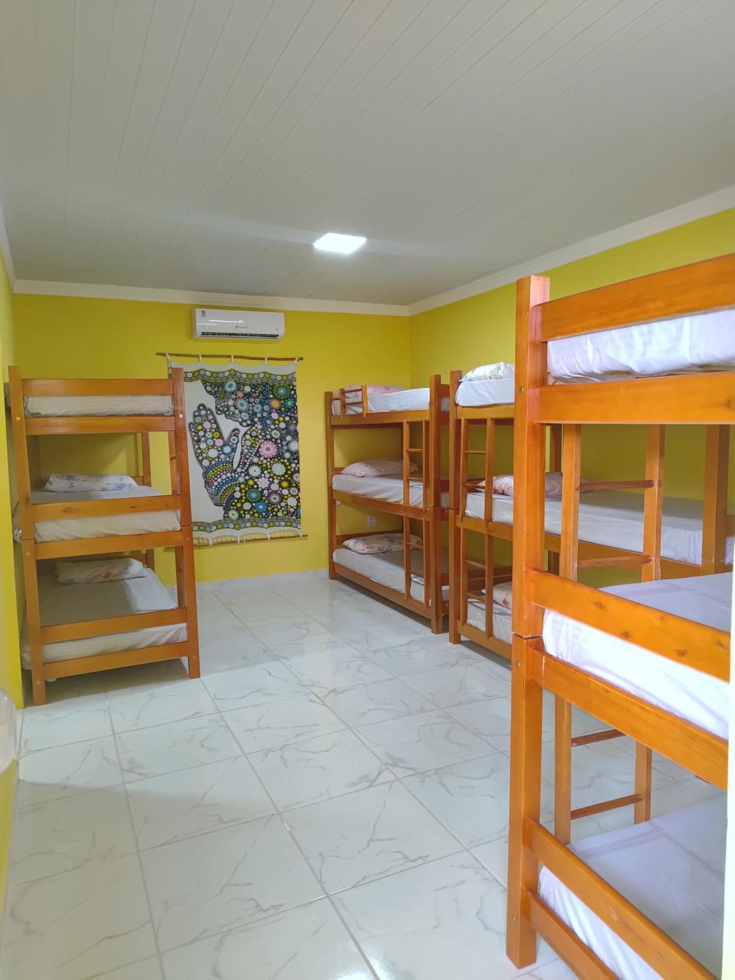 Paraiso Beach Hostel E Pousada Санта-Крус-Кабралія Екстер'єр фото