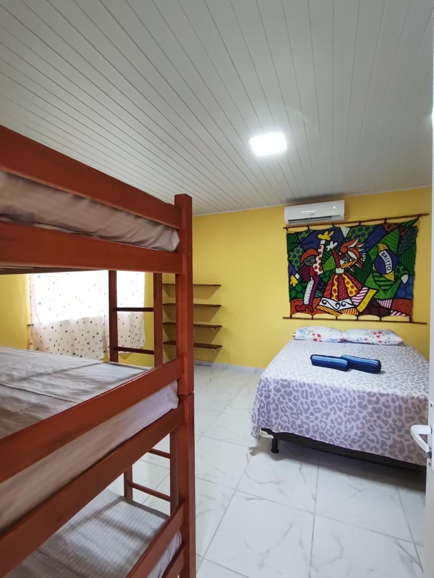 Paraiso Beach Hostel E Pousada Санта-Крус-Кабралія Екстер'єр фото